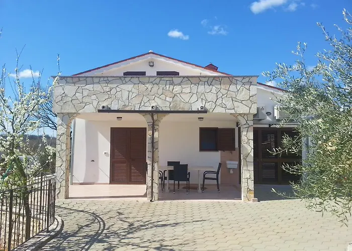 Villa Lara